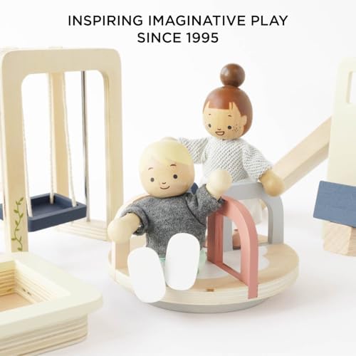 Le Toy Van Wooden Dollhouse Outdoor Furniture Set - Image 6