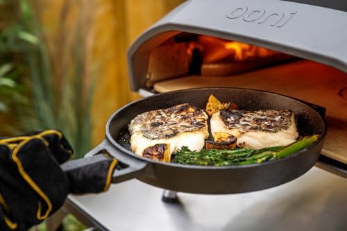 ooni Cast Iron Skillet Pan - 9" Round Fyring Skillet Pan with Removable Handle and Sainless Steel Trivet, Cast Iron Frying Pan, Pre-Seasoned Non-Stick Oven Safe Cookware, Pizza Oven & BBQ Accessories - Image 6