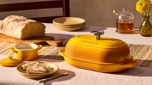 Le Creuset Enameled Cast Iron Oval Bread Oven, 11.5 inch, Nectar - Image 5