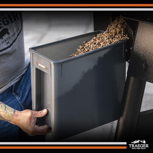 Traeger Grills BAC637 Stay Dry Pellet Storage Bin, 22lb, Locking Lid - Image 6