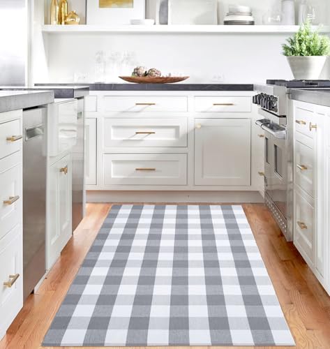 IOHOUZE 4x6 Buffalo Plaid Outdoor Rug, Washable Front Porch, Grey White - Image 3