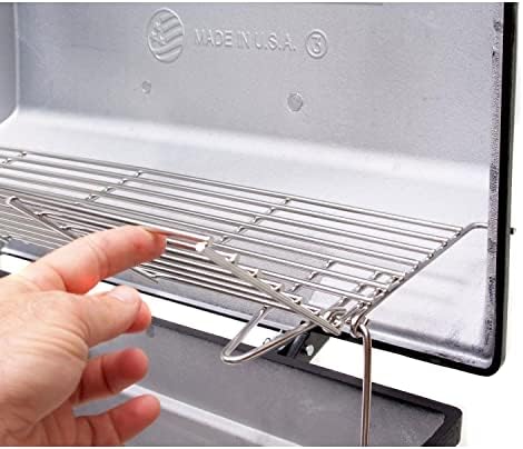Broilmaster P3-XF Premium Propane Gas Grill On Stainless Steel In-Ground Post - Image 5