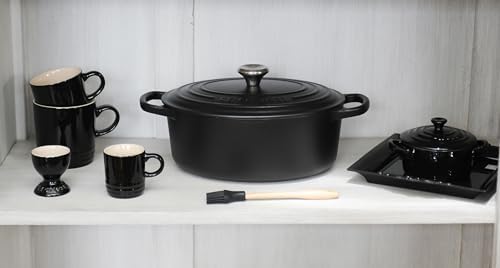 Le Creuset Enameled Cast Iron Oval Dutch Oven, 6.75 qt., Licorice - Image 5