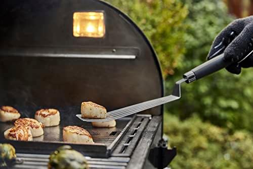 Weber Griddle Essential 5‑Piece Tool Set – Spatula, Flexible Spatula, Scraper & (2) Squeeze Bottles for Breakfast, Burgers & More - Easy Cooking & Cleanup, Grill Accessory Kit(Pack of 2) - Image 6