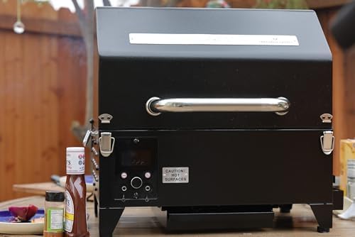 Freedom Stoves Portable Pellet Grill, 12V and 120V Dual Power - Image 2
