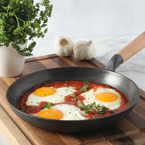 Oster Platinum Flintfield 9.5 Inch Pre-Seasoned Cast Iron Skillet with Wood Handle, Natural Nonstick Lightweight Cast Iron Frying Pan for Searing, Sautéing & Everyday Cooking - Image 2