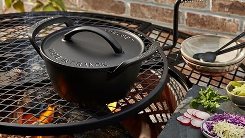 Le Creuset Enameled Cast Iron Round Dutch Oven, 4.25 qt. - Image 5
