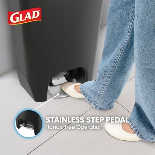 Glad Premium Trash Can with Clorox Odor Protection, 13 Gallon, Black - Image 4