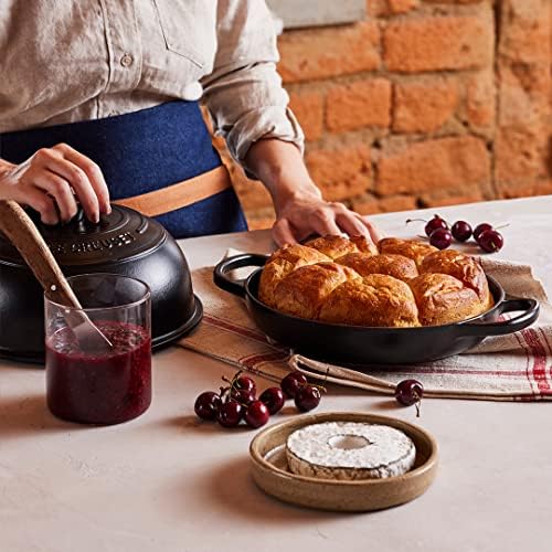 Le Creuset Enameled Cast Iron Round Bread Oven, 9.5 inch, Licorice - Image 5